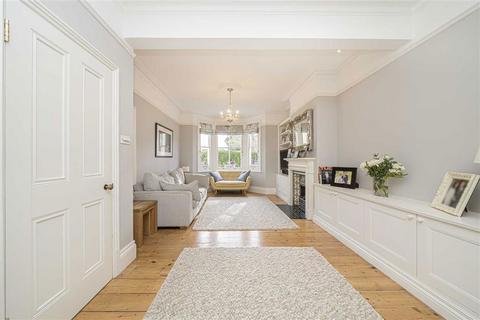 4 bedroom terraced house for sale, Teddington Park Road, Teddington TW11