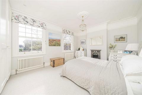 4 bedroom terraced house for sale, Teddington Park Road, Teddington TW11