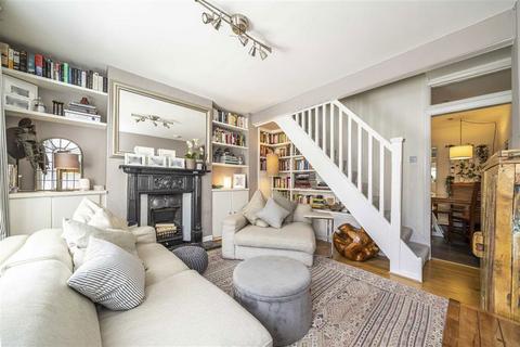 2 bedroom terraced house for sale, Latimer Road, Teddington TW11