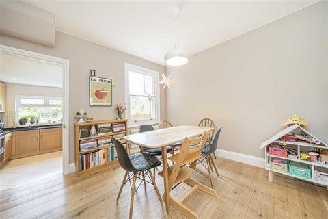 3 bedroom terraced house for sale, Bushy Park Road, Teddington TW11