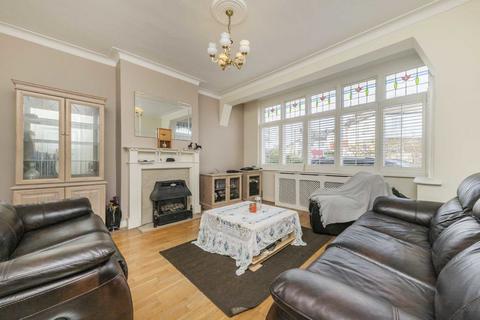 4 bedroom semi-detached house for sale, Eatonville Road, London SW17