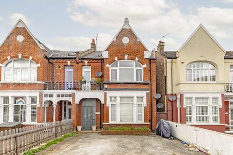 2 bedroom flat for sale, Mitcham Lane, London SW16