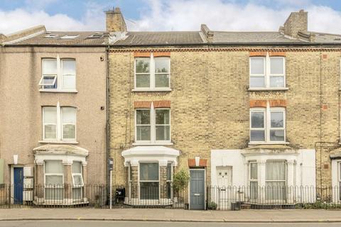 5 bedroom house for sale, Garratt Lane, London SW17