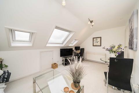 1 bedroom flat for sale, Garratt Terrace, London SW17