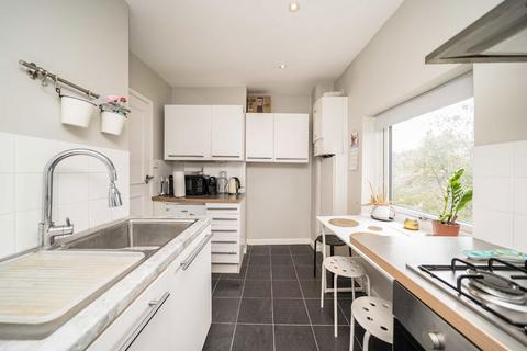 1 bedroom flat for sale, Garratt Terrace, London SW17