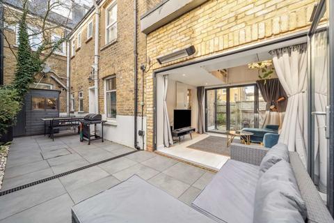 1 bedroom maisonette for sale, Charlmont Road, London SW17