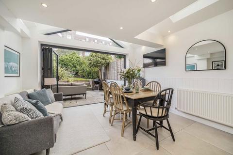 5 bedroom house for sale, Trevelyan Road, London SW17