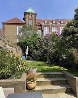 5 bedroom house for sale, Trevelyan Road, London SW17