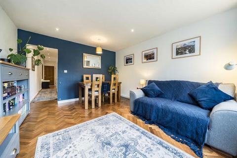 2 bedroom maisonette for sale, Thrale Road, London SW16