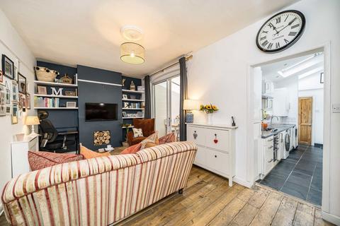 1 bedroom maisonette for sale, Lynwood Road, London SW17