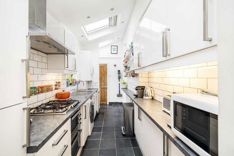 19a Lynwood Road, London, SW17 8SB