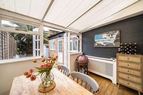 19a Lynwood Road, London, SW17 8SB