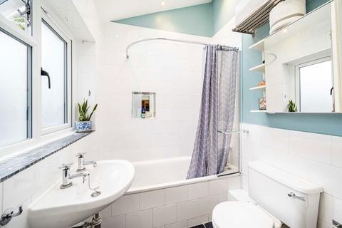 19a Lynwood Road, London, SW17 8SB