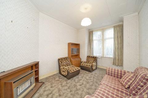 3 bedroom maisonette for sale, Idlecombe Road, London SW17