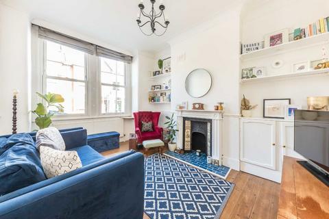 2 bedroom maisonette for sale, Glasford Street, London SW17