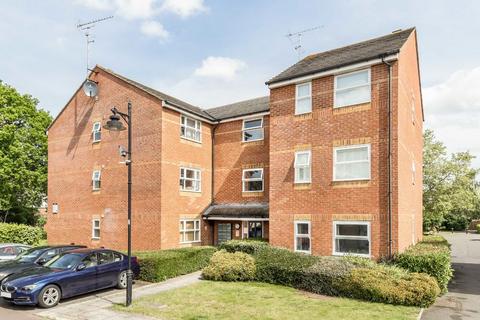 1 bedroom flat for sale, Henry Doulton Drive, London SW17