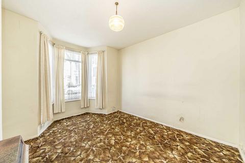 3 bedroom house for sale, Graveney Road, London SW17