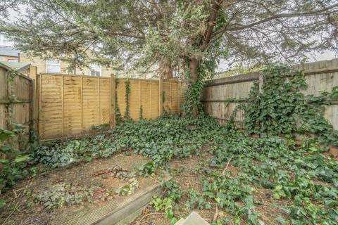 117 Charlmont Road, London, SW17 9AB