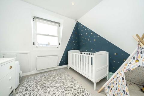 54 Boundary Road, London, SW19 2AN