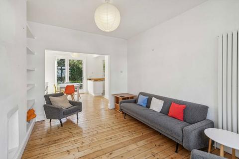 4 bedroom house to rent, Crowborough Road, London SW17