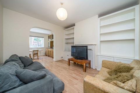 3 bedroom house for sale, Links Road, London SW17