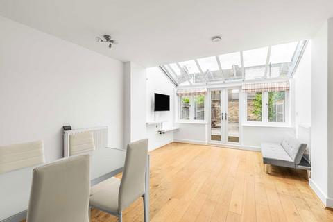 3 bedroom house for sale, Hepdon Mews, London SW17