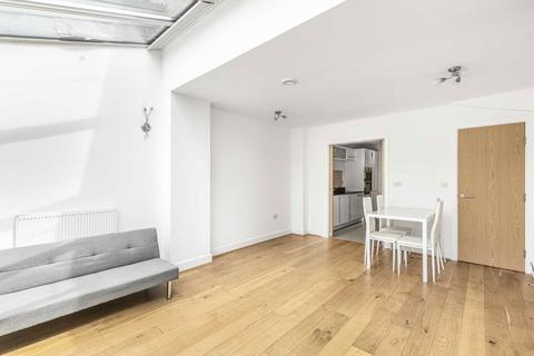 3 bedroom house for sale, Hepdon Mews, London SW17