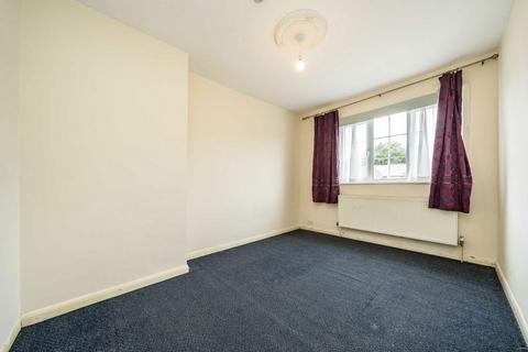 129 Southcroft Road, London, SW17 9TN