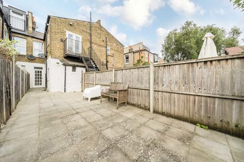 2 bedroom maisonette for sale, Fairlight Road, London SW17