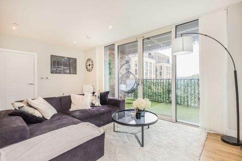 2 bedroom flat for sale, Plough Lane, London SW17