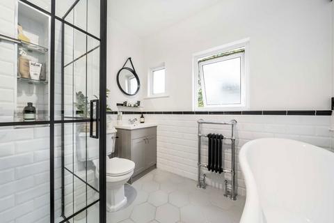 6 Boundary Road, London, SW19 2AN