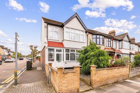 3 bedroom flat for sale, Streatham Road, Mitcham CR4