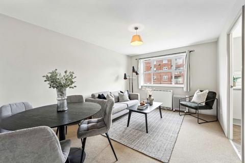 1 bedroom flat for sale, Henry Doulton Drive, London SW17