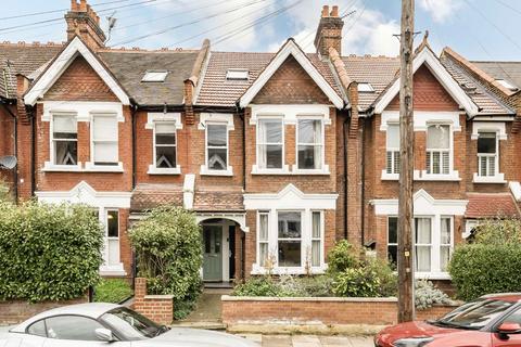 3 bedroom maisonette to rent, Penwortham Road, London SW16