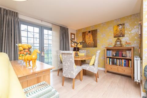 141 Esparto Way, South Darenth, Dartford, DA4 9LN