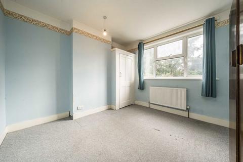 100 Bickersteth Road, London, SW17 9SJ