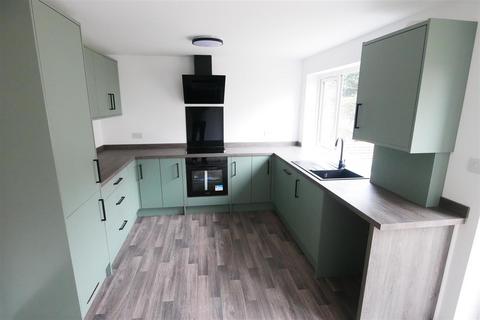 3 bedroom house for sale, New Bank Street, Morley, Leeds