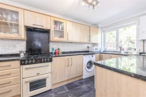 3 bedroom house to rent, Frankland Close, London SE16