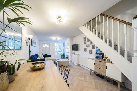 45 Grosvenor Road, Twickenham, TW1 4AD