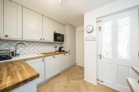 45 Grosvenor Road, Twickenham, TW1 4AD