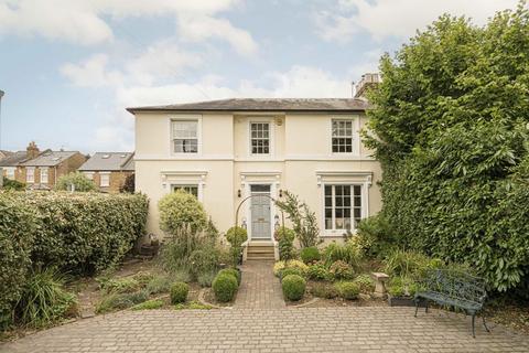 4 bedroom semi-detached house for sale, Trafalgar Road, Twickenham TW2