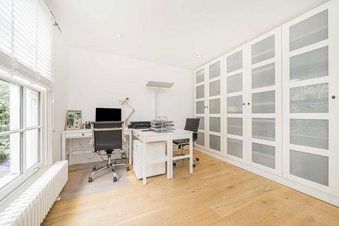 28 Trafalgar Road, Twickenham, TW2 5EJ