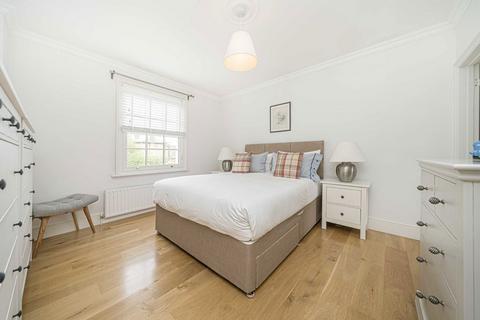 28 Trafalgar Road, Twickenham, TW2 5EJ