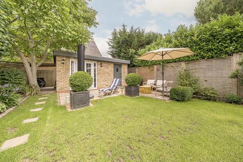 28 Trafalgar Road, Twickenham, TW2 5EJ