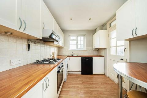 2 bedroom flat for sale, Tower Road, Strawberry Hill TW1