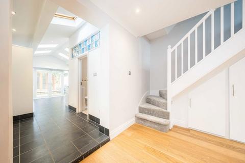 2 bedroom end of terrace house for sale, Denmark Road, Twickenham TW2