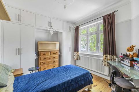133 Powder Mill Lane, Twickenham, TW2 6EG