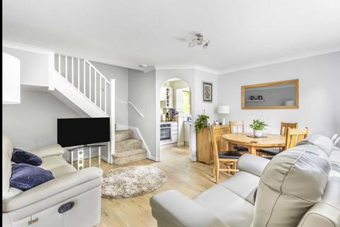 229 Varsity Drive, Twickenham, TW1 1AN