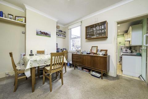 2 bedroom terraced house for sale, Fifth Cross Road, Twickenham TW2