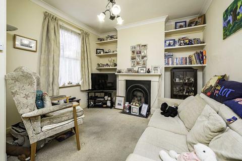 2 bedroom terraced house for sale, Fifth Cross Road, Twickenham TW2